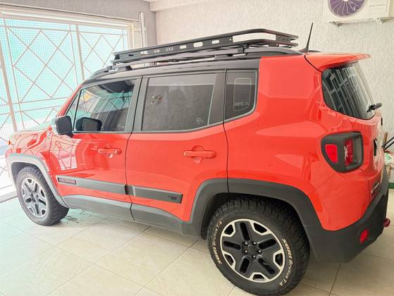 JEEP RENEGADE 2.0 16V TURBO DIESEL TRAILHAWK 4P 4X4 AUTOMÁTICO